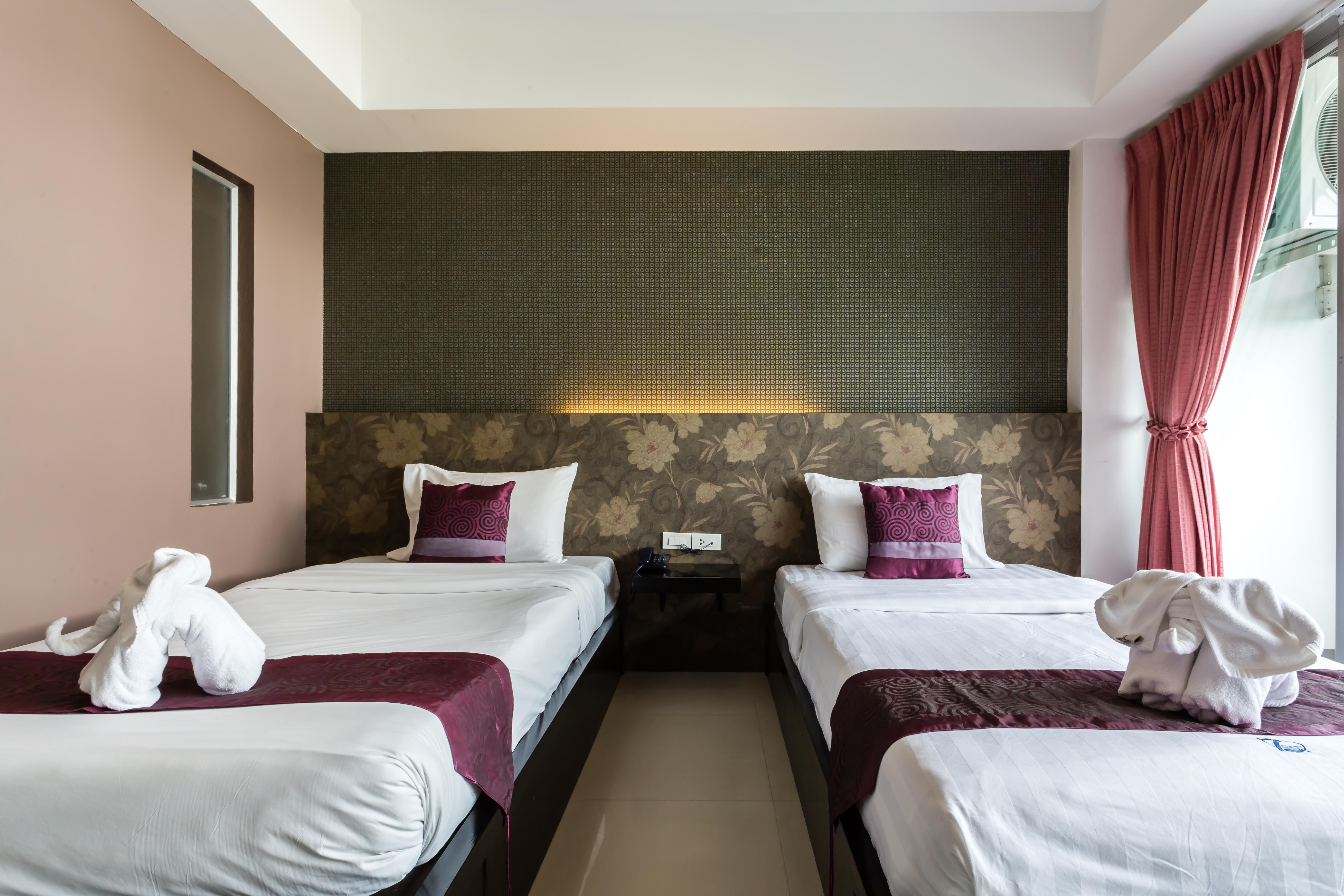 7Q Patong Hotel Exterior photo