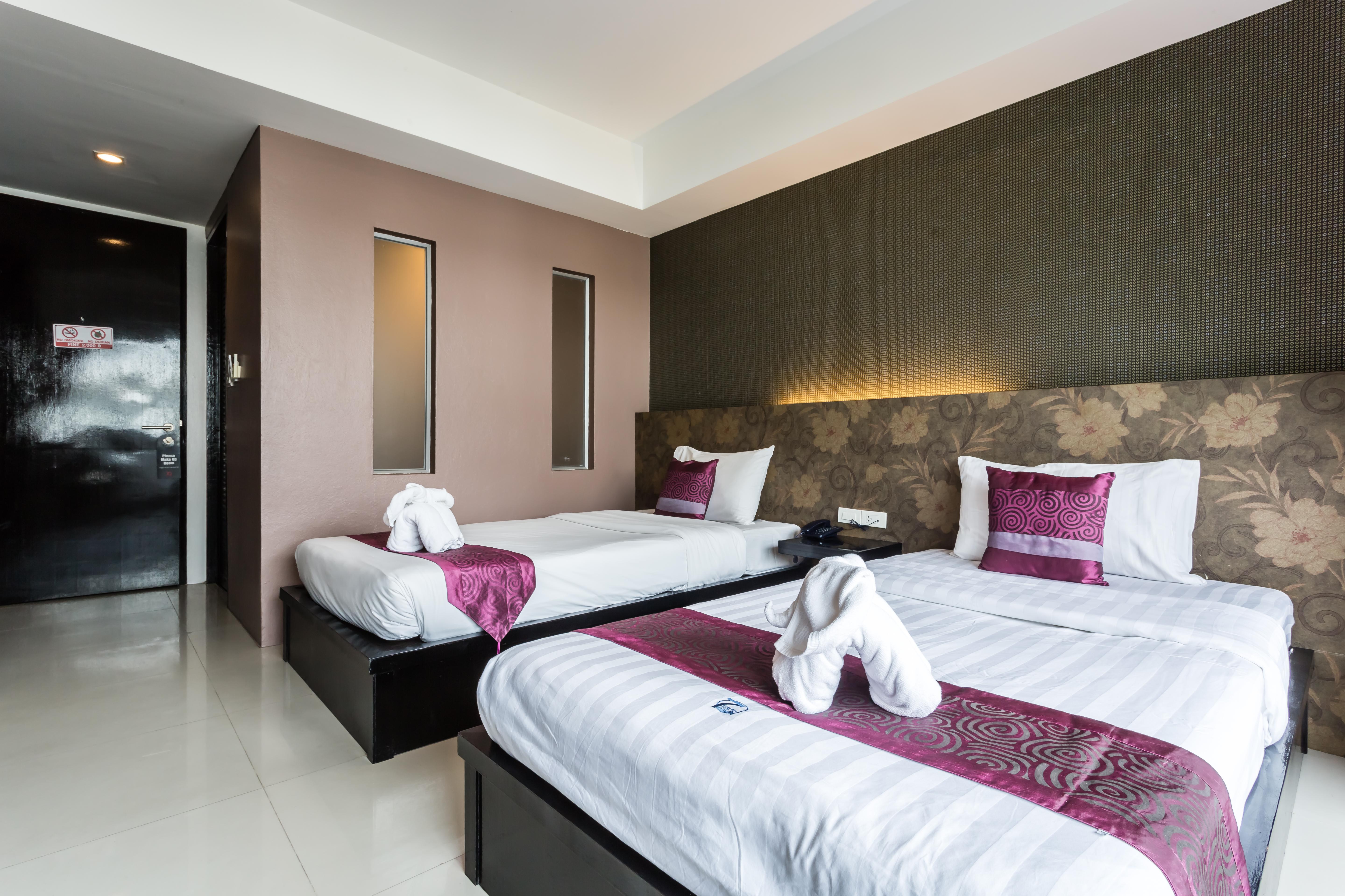 7Q Patong Hotel Exterior photo