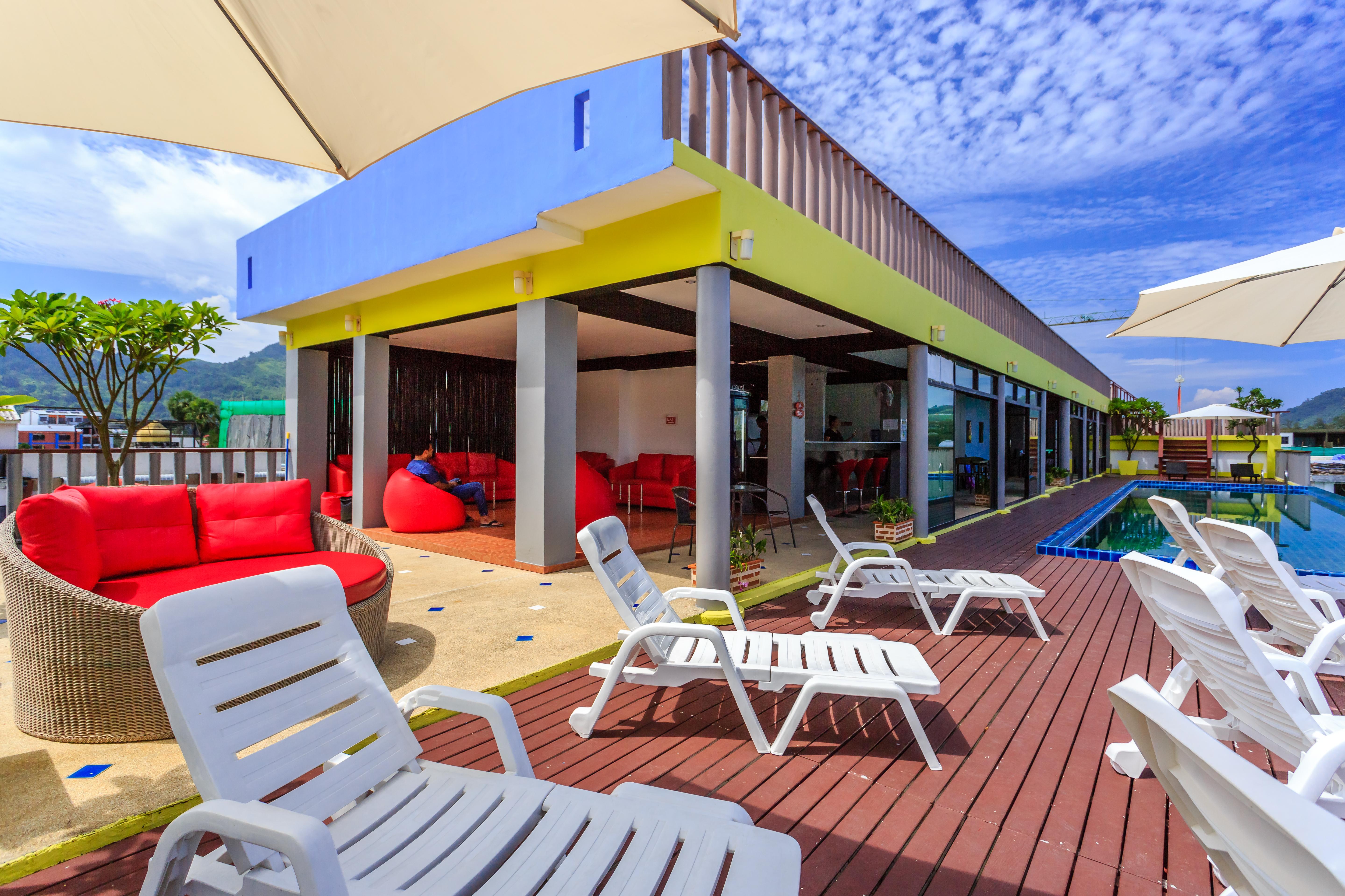 7Q Patong Hotel Exterior photo