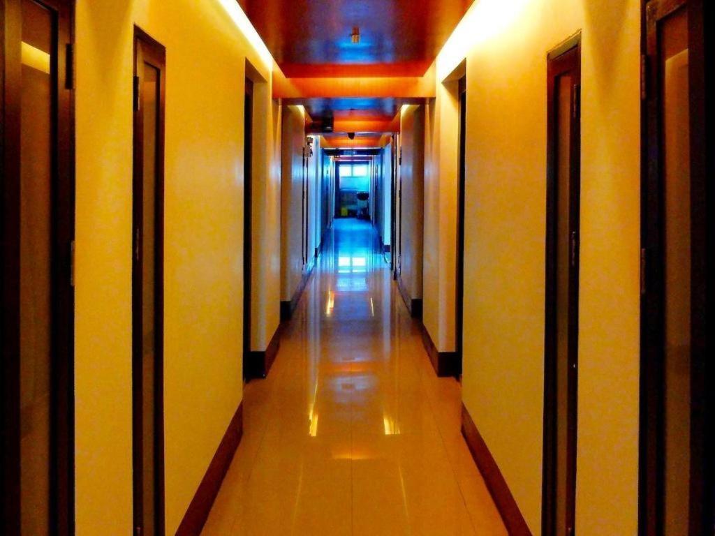 7Q Patong Hotel Exterior photo